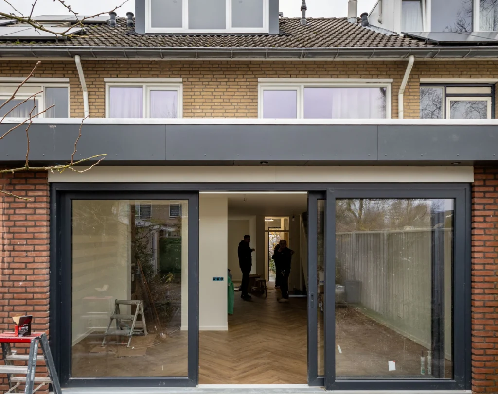 aanbouw tilburg